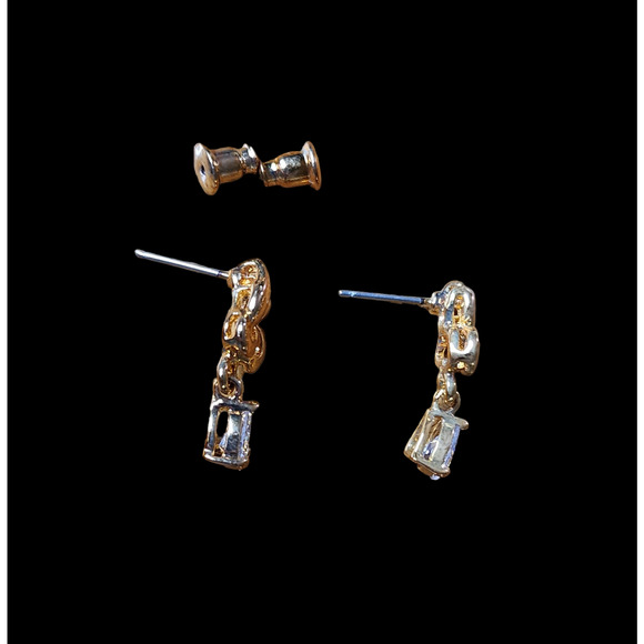 Vintage Jewelry 14KT Plated Pear-Shaped Tear Drop Earrings In Box - Picture 5 of 9